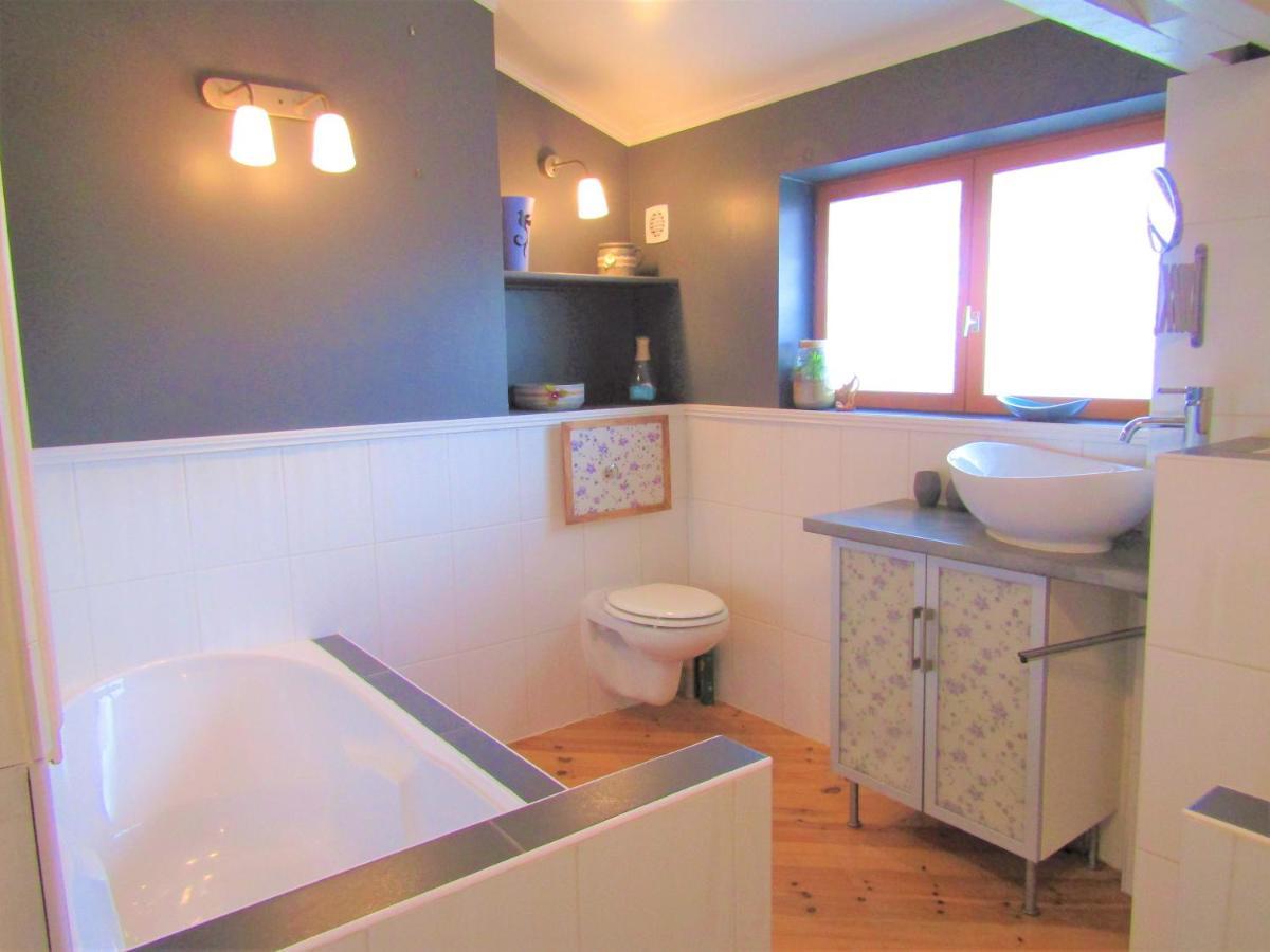 Tlc Gites And B&B Tusson Екстериор снимка